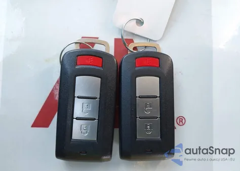 2020 Mitsubishi Outlander Se 2.4 z USA, uszkodzony, nr VIN JA4AD3A31LZ005186